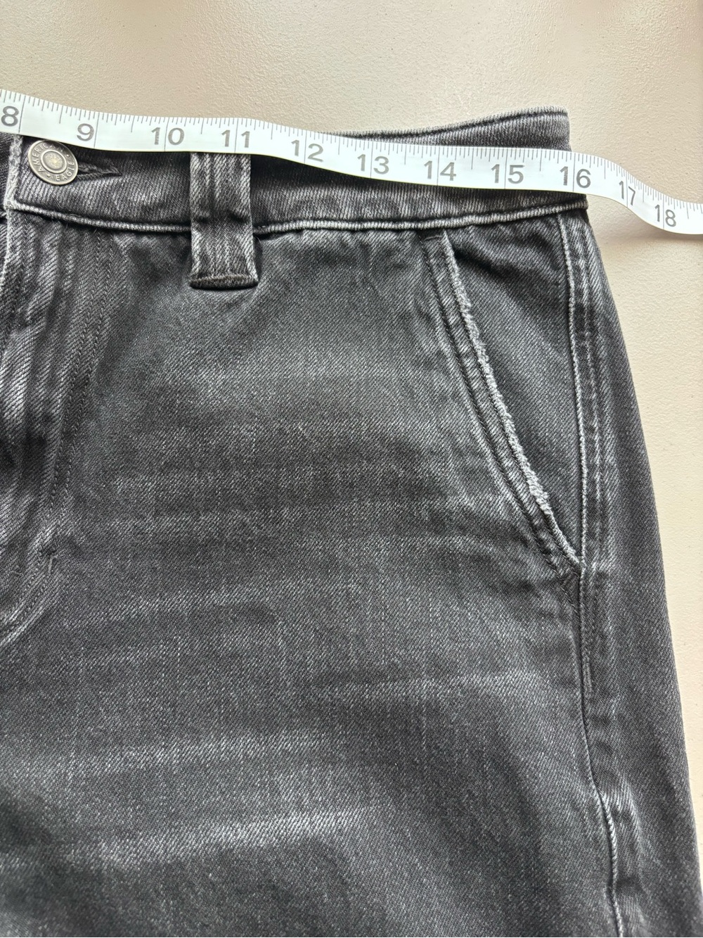 AE American Eagle Super High Rise baggy wide leg Black Cargo denim Jeans Sz 10 - Picture 6 of 12